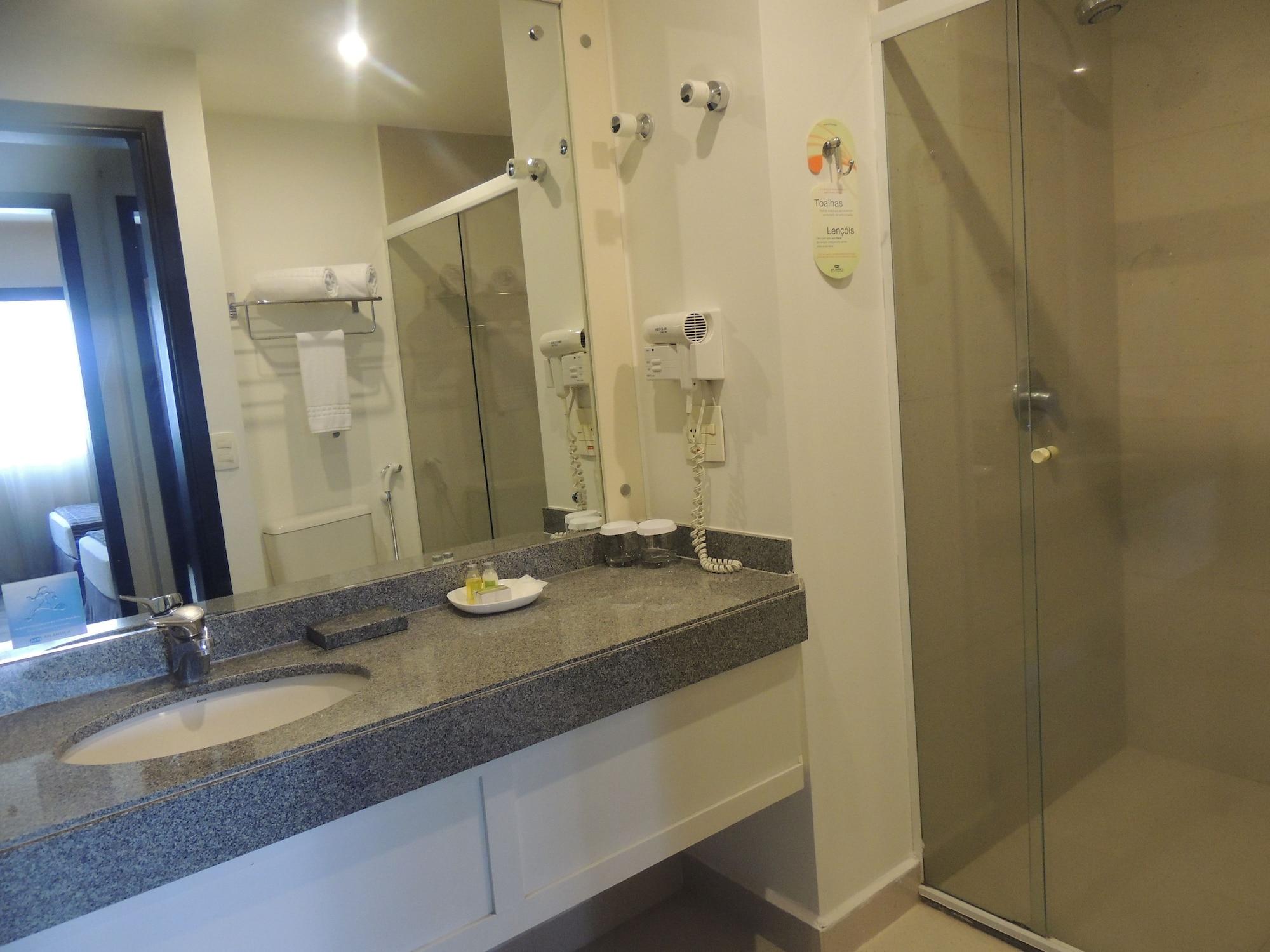 בראוארי Quality Suites Alphaville מראה חיצוני תמונה