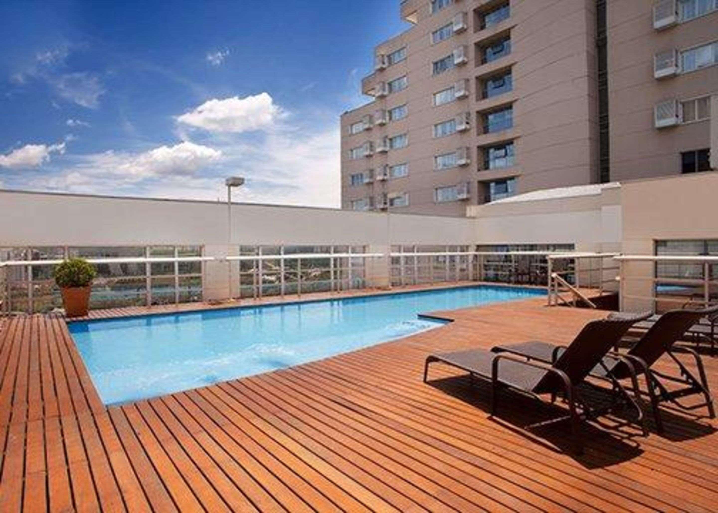 בראוארי Quality Suites Alphaville מראה חיצוני תמונה