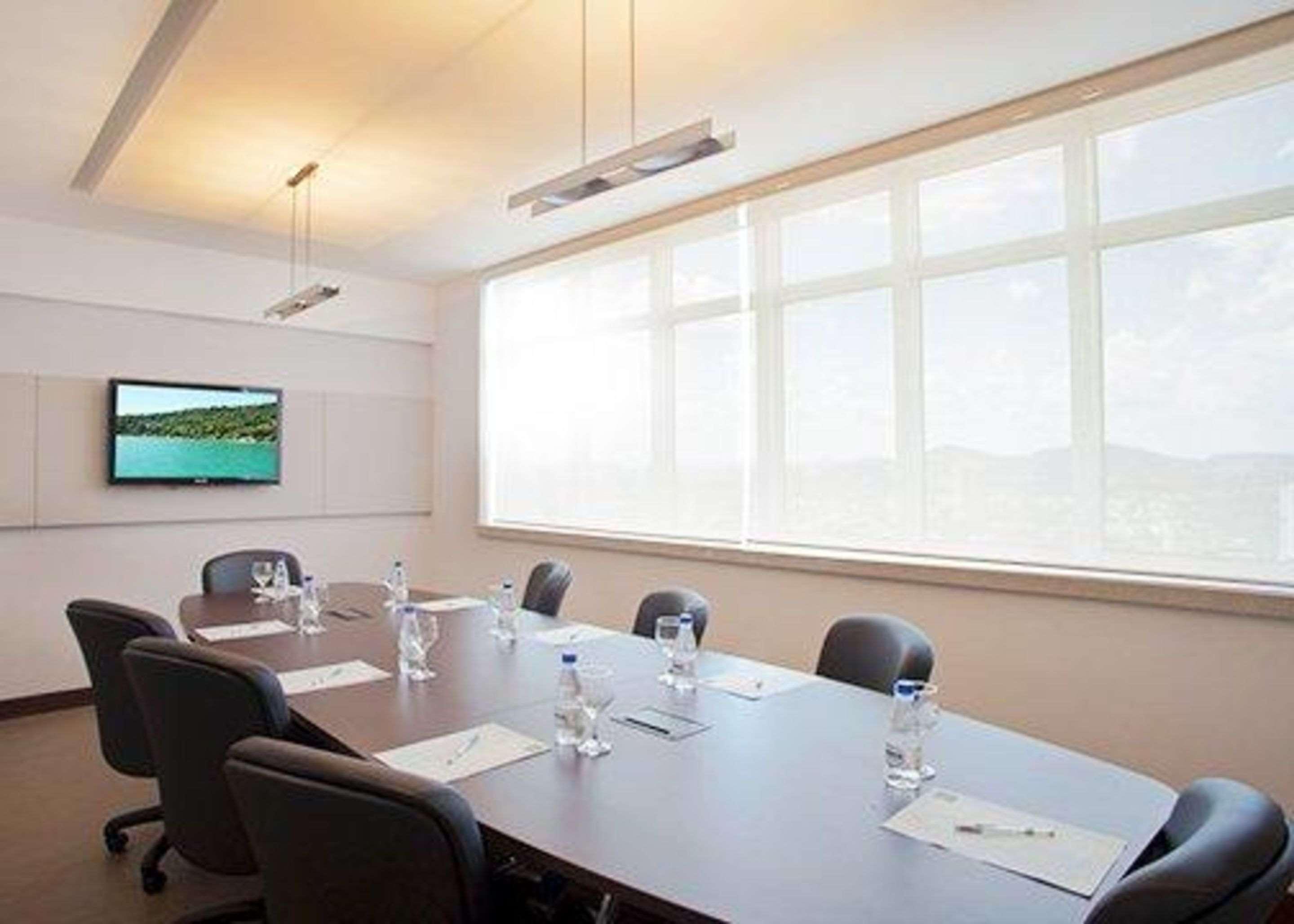 בראוארי Quality Suites Alphaville מראה חיצוני תמונה
