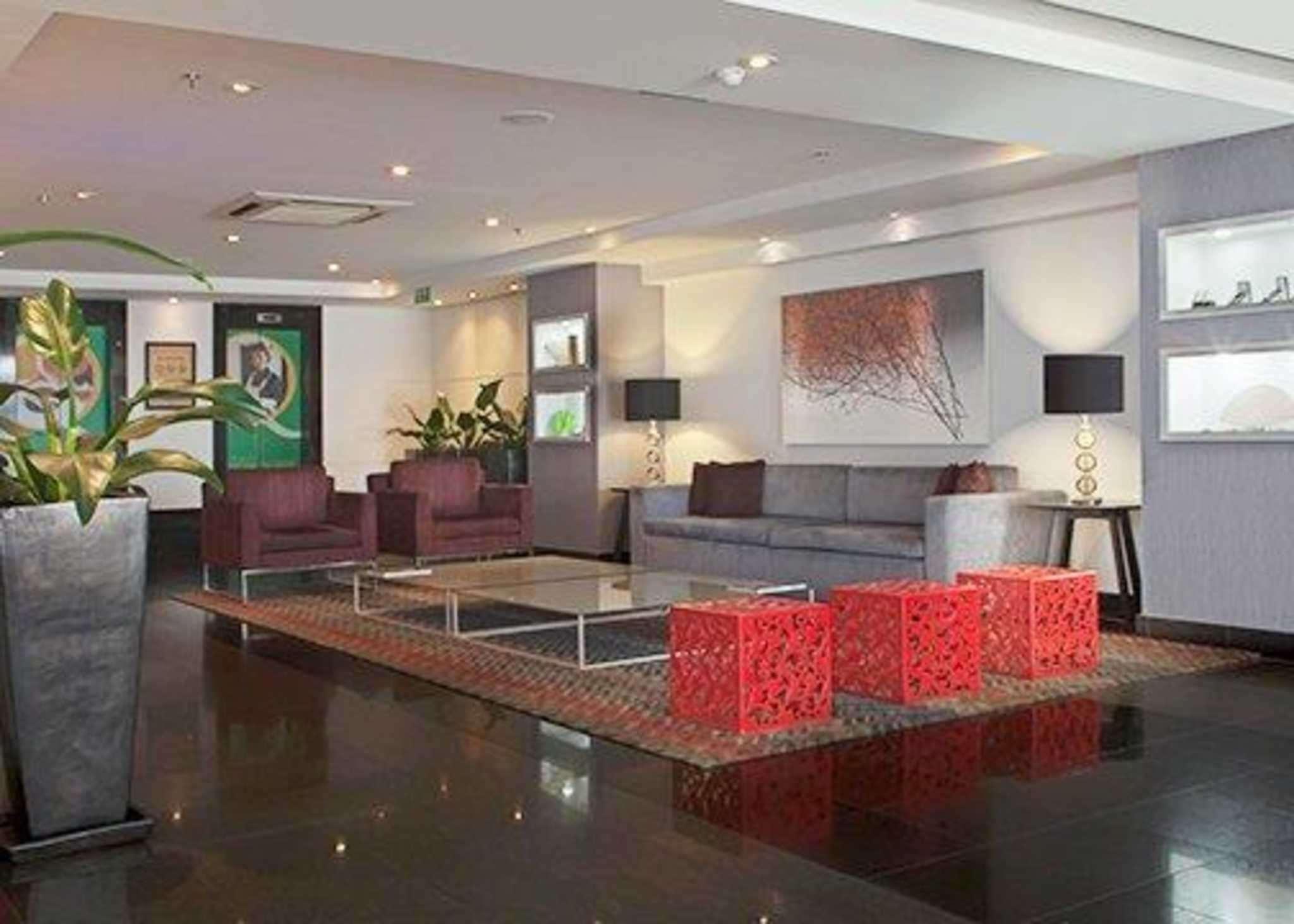 בראוארי Quality Suites Alphaville מראה חיצוני תמונה