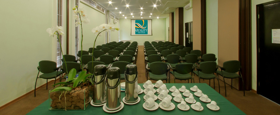בראוארי Quality Suites Alphaville עסק תמונה