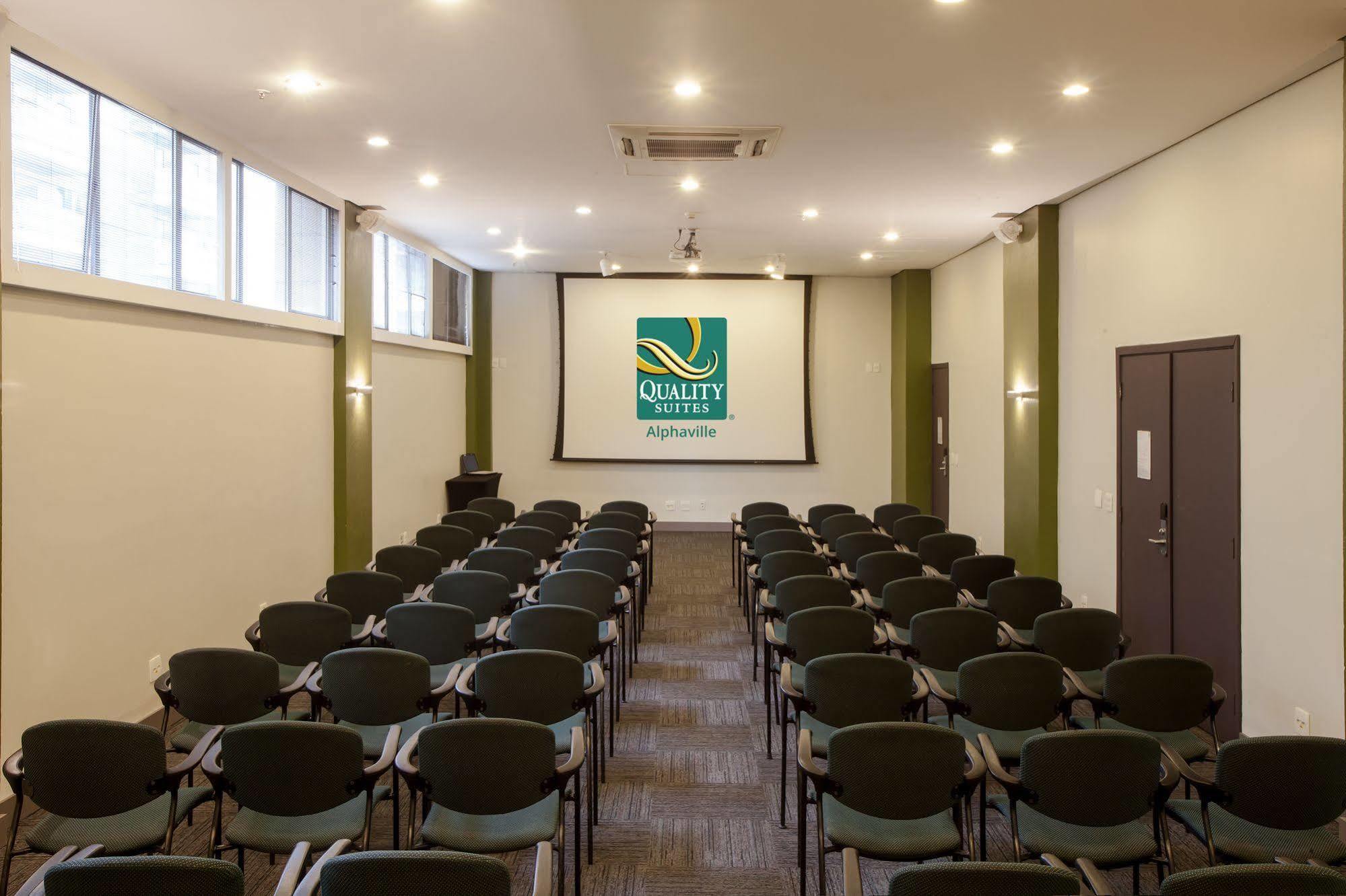 בראוארי Quality Suites Alphaville מראה חיצוני תמונה